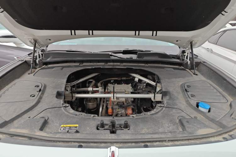 Used Hongqi E-HS9 2021 510 km Flagship Edition Four Seats Engine Bay