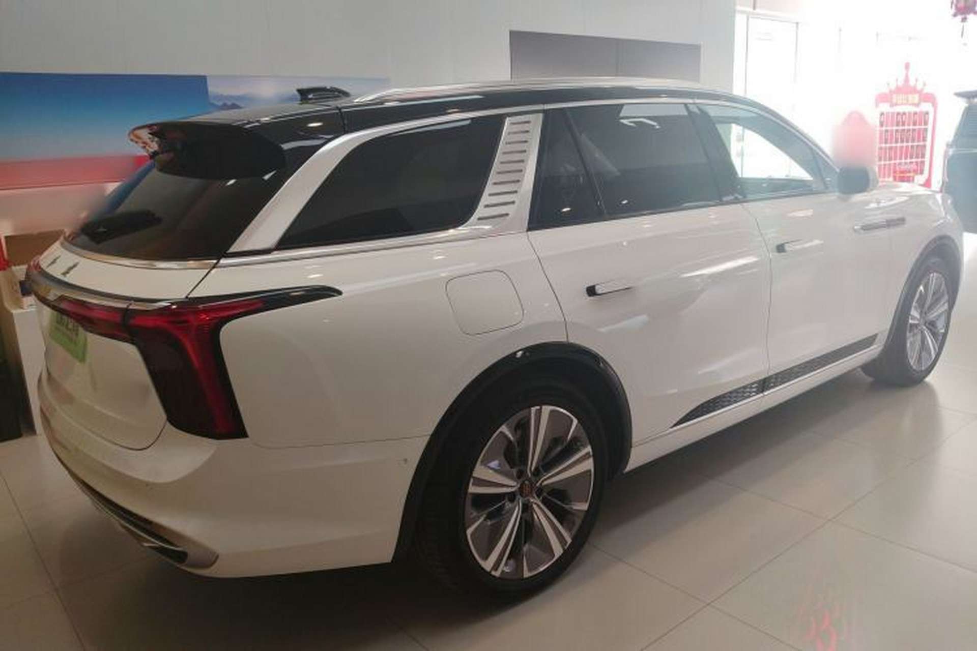 Used Hongqi E-HS9 2021 510 km Range Flagway Edition Six Seats Exterior 5