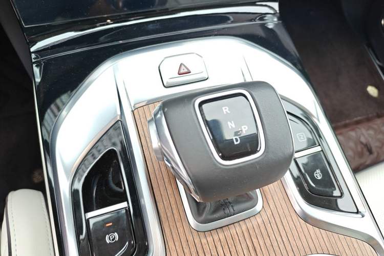 Used Hongqi E-HS9 2021 510 km Flagship Edition Four Seats Gear Lever