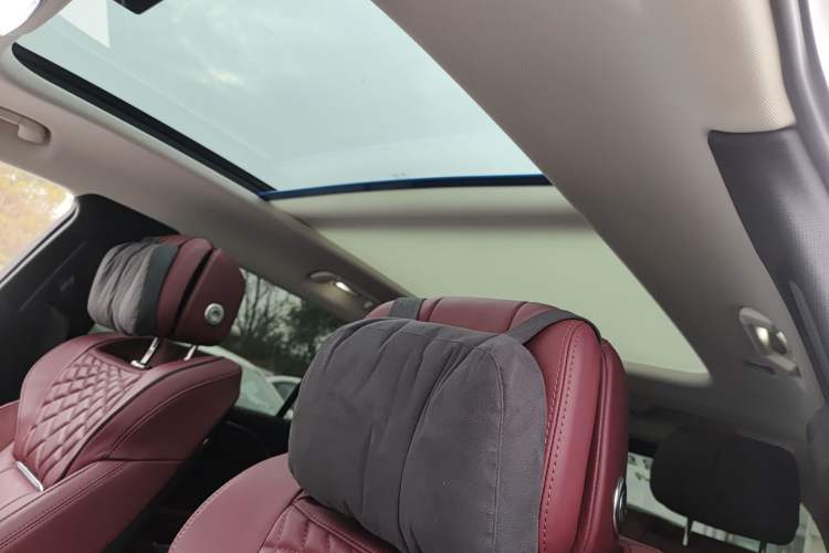 Used Hongqi E-HS9 2021 460 km Range Flagship Edition Six-Seater Headliner