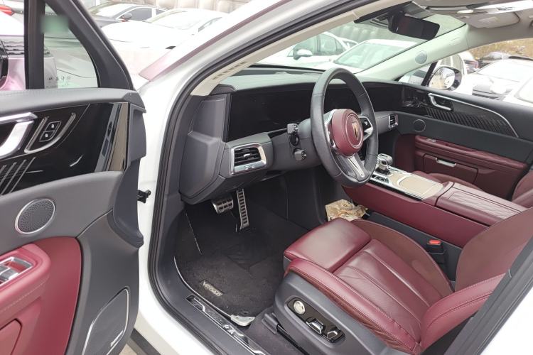 Used Hongqi E-HS9 2021 460 km Range Flagship Edition Six-Seater Interior 3