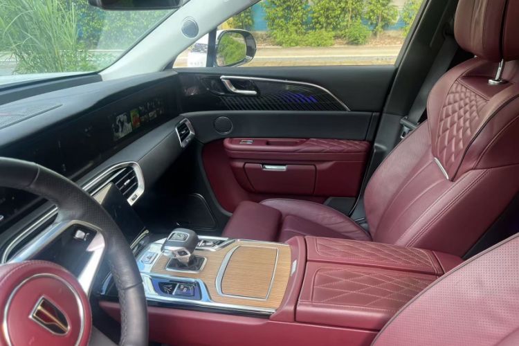 Used Hongqi E-HS9 2021 510 km Range Flagway Edition Six Seats Interior 3