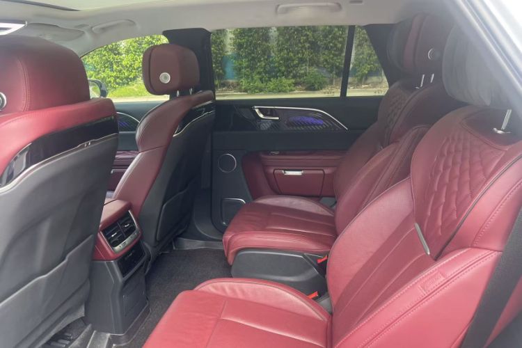 Used Hongqi E-HS9 2021 510 km Range Flagway Edition Six Seats Interior 4