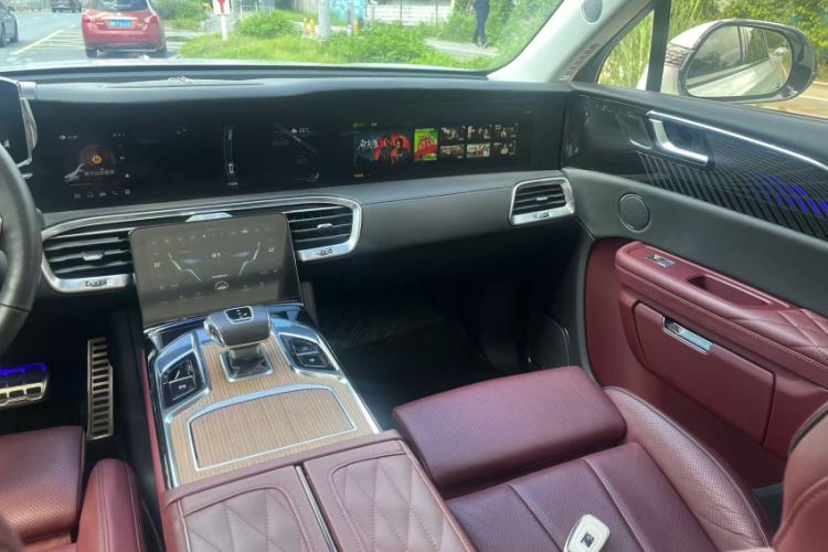 Used Hongqi E-HS9 2021 510 km Range Flagway Edition Six Seats Interior 6