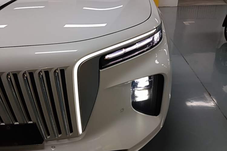 Used Hongqi E-HS9 2021 460 km Range Flagship Edition Six-Seater Left Front Headlight