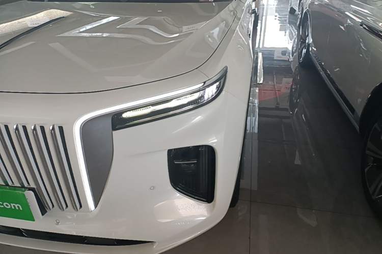 Used Hongqi E-HS9 2021 510 km Range Flagway Edition Six Seats Left Front Headlight