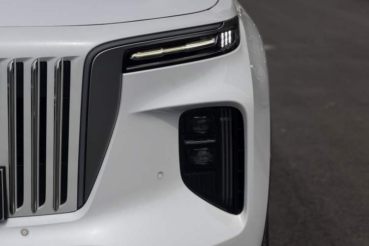 Used Hongqi E-HS9 2021 460 km Range Flagship Edition 7-Seater Left Front Headlight