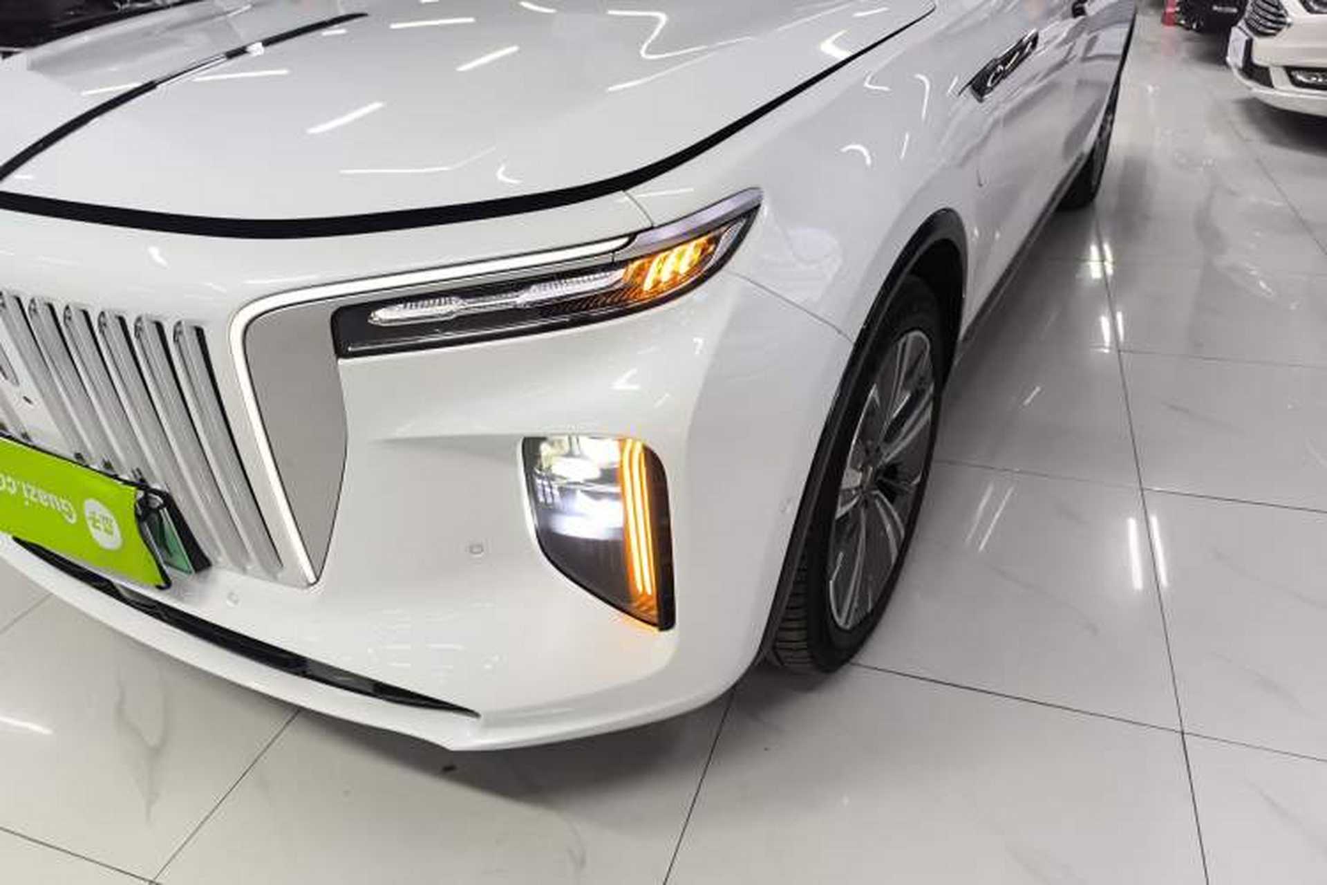 Used Hongqi E-HS9 2021 510 km Range Flagway Edition Six Seats Left Front Headlight