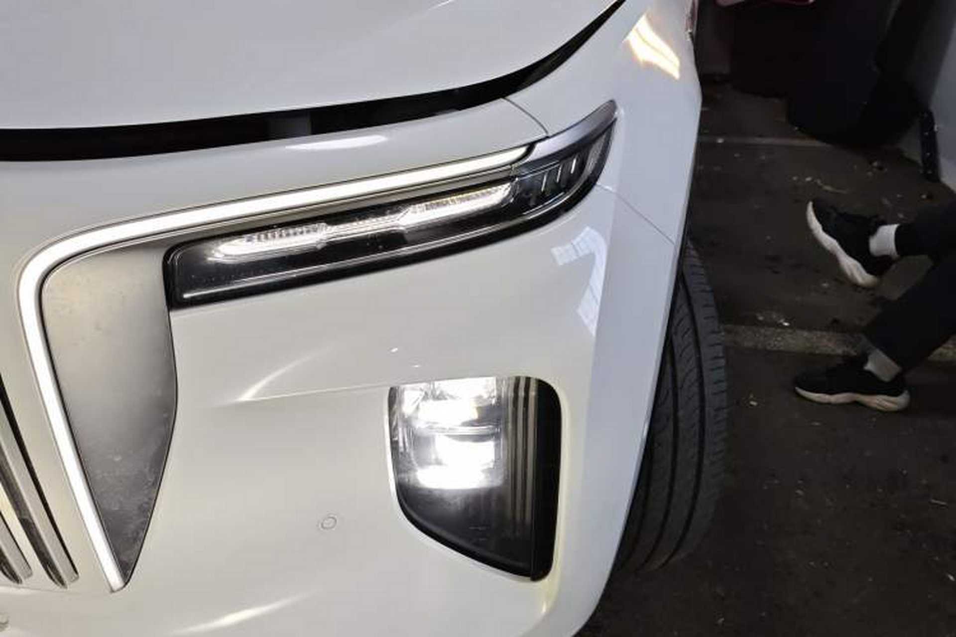 Used Hongqi E-HS9 2021 510 km Flagship Edition Four Seats Left Front Headlight