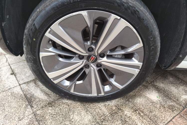 Used Hongqi E-HS9 2021 510 km Range Flagway Edition Six Seats Left Front Wheel Hub