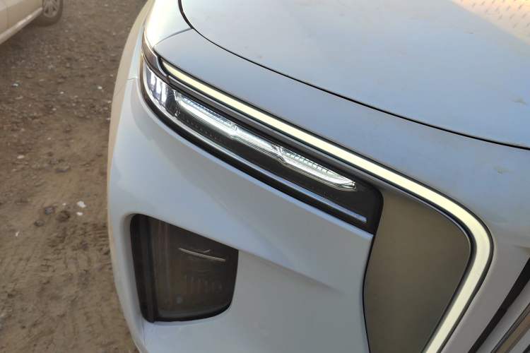 Used Hongqi E-HS9 2021 460 km Range Flagship Edition Six-Seater Right Front Headlight