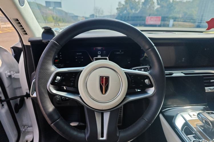 Used Hongqi E-HS9 2021 510 km Flagship Edition Four Seats Steering Wheel