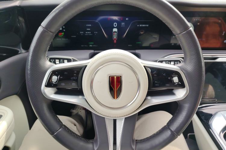 Used Hongqi E-HS9 2021 460 km Range Flagship Edition Six-Seater Steering Wheel