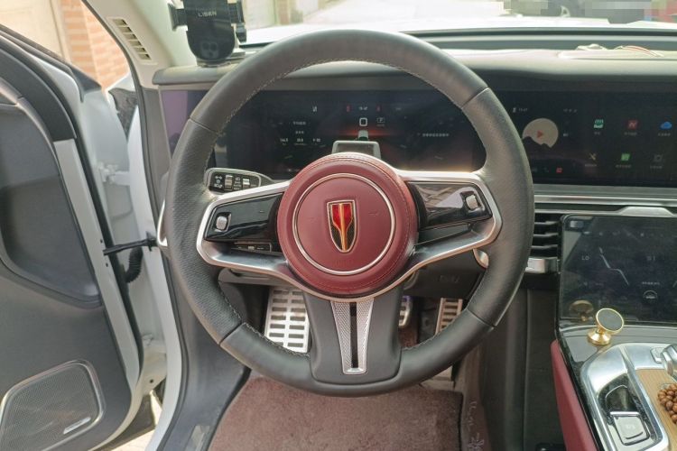 Used Hongqi E-HS9 2021 510 km Range Flagway Edition Six Seats Steering Wheel