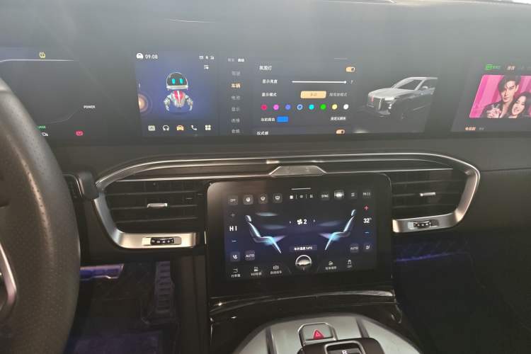 Used Hongqi E-HS9 2022 660 km Range Flagway Edition Six Seats Audio And AC Panel