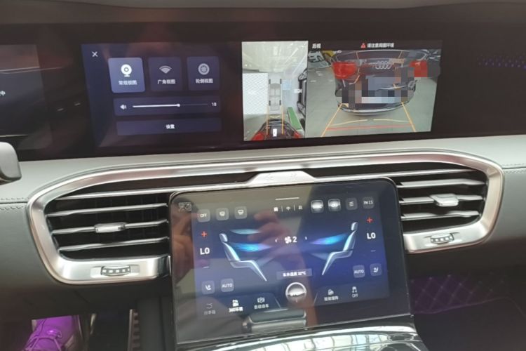 Used Hongqi E-HS9 2022 690 km Range Flagship Edition Six Seats Audio And AC Panel