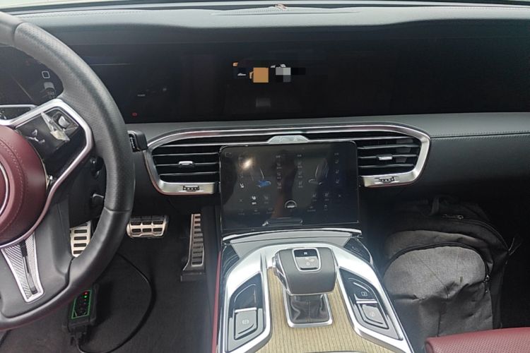 Used Hongqi E-HS9 2022 660 km Range Flagway Edition Six Seats Audio And AC Panel