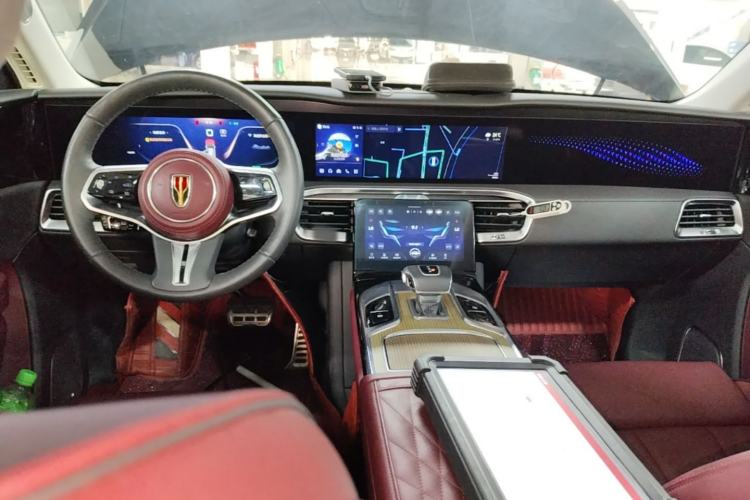 Used Hongqi E-HS9 2022 690 km Range Flagship Edition Six Seats Center Console
