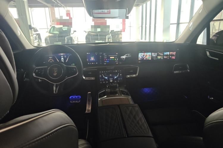 Used Hongqi E-HS9 2022 660 km Range Flagway Edition Six Seats Center Console