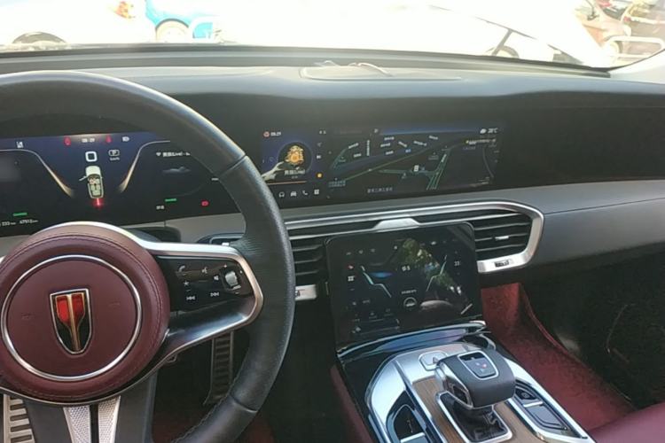 Used Hongqi E-HS9 2022 690 km Range Flagship Edition Six Seats Center Console