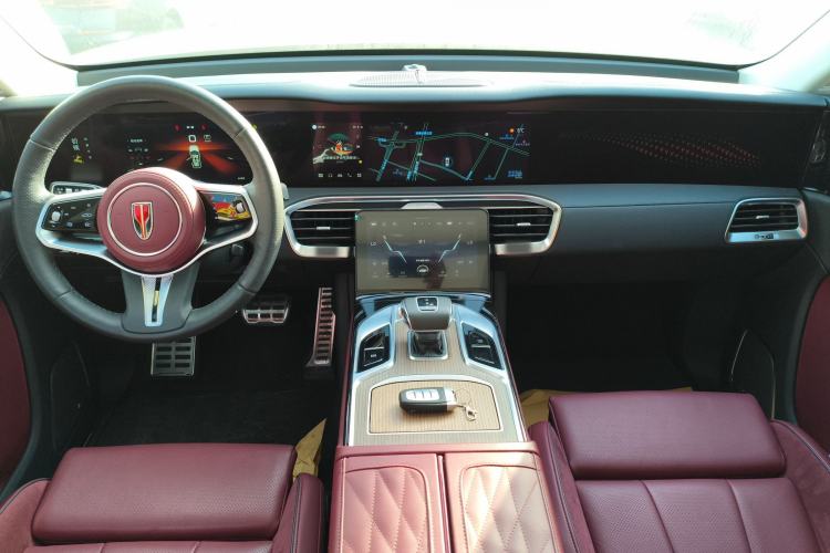 Used Hongqi E-HS9 2022 690 km Range Flagship Edition Six Seats Center Console