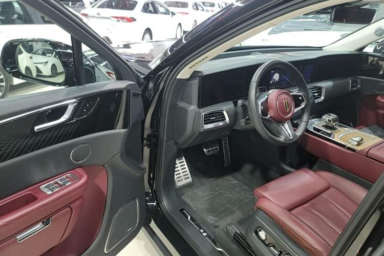 Used Hongqi E-HS9 2022 660 km Range Flagway Edition Six Seats Driver Seat