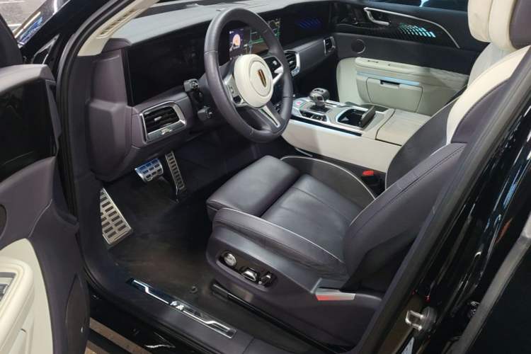Used Hongqi E-HS9 2022 690 km Range Flagship Edition Six Seats Driver Seat