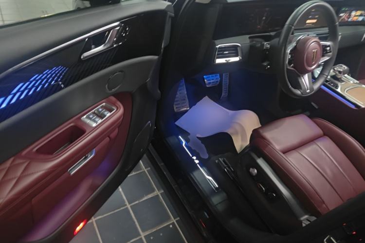 Used Hongqi E-HS9 2022 660 km Range Flagway Edition Six Seats Driver Seat