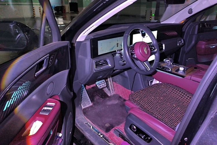 Used Hongqi E-HS9 2022 690 km Range Flagship Edition Six Seats Driver Seat