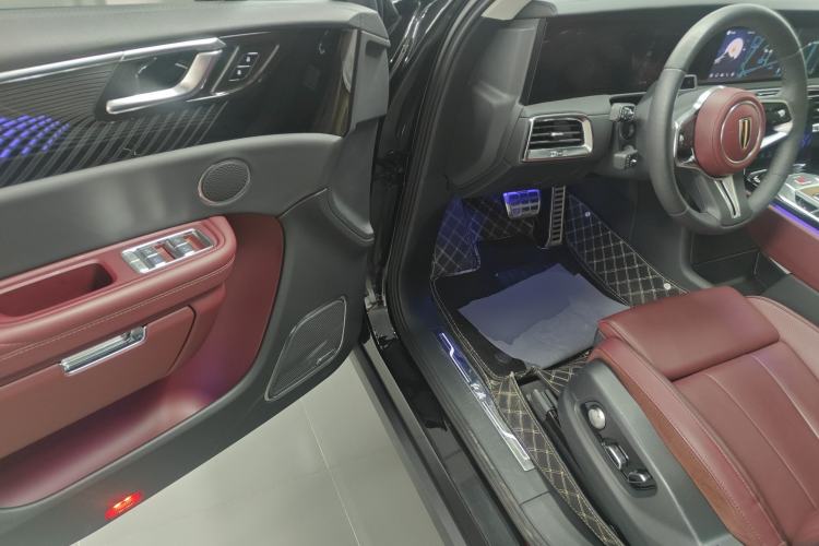 Used Hongqi E-HS9 2022 660 km Range Flagway Edition Six Seats Driver Seat