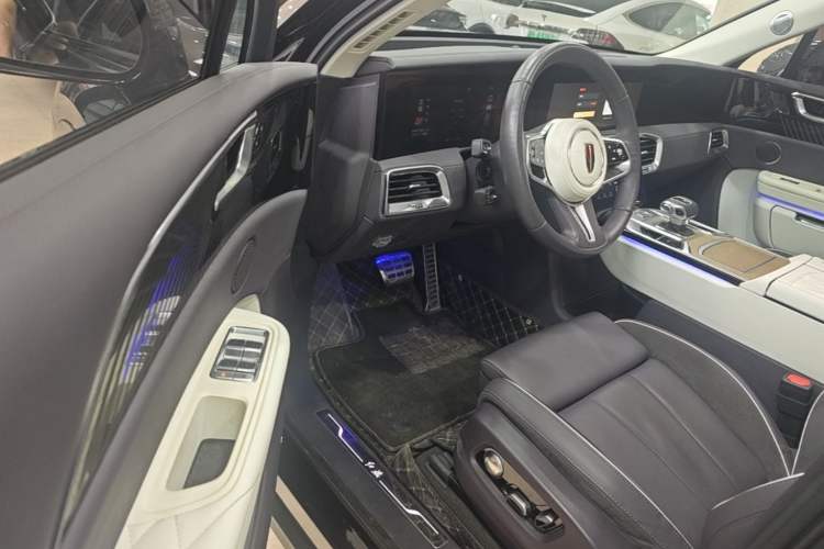 Used Hongqi E-HS9 2022 690 km Range Flagship Edition Six Seats Driver Seat