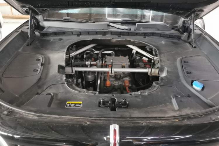 Used Hongqi E-HS9 2022 690 km Range Flagship Edition Six Seats Engine Bay