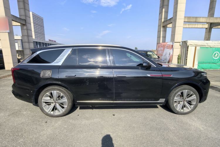 Used Hongqi E-HS9 2022 690 km Range Flagship Edition Six Seats Exterior 2