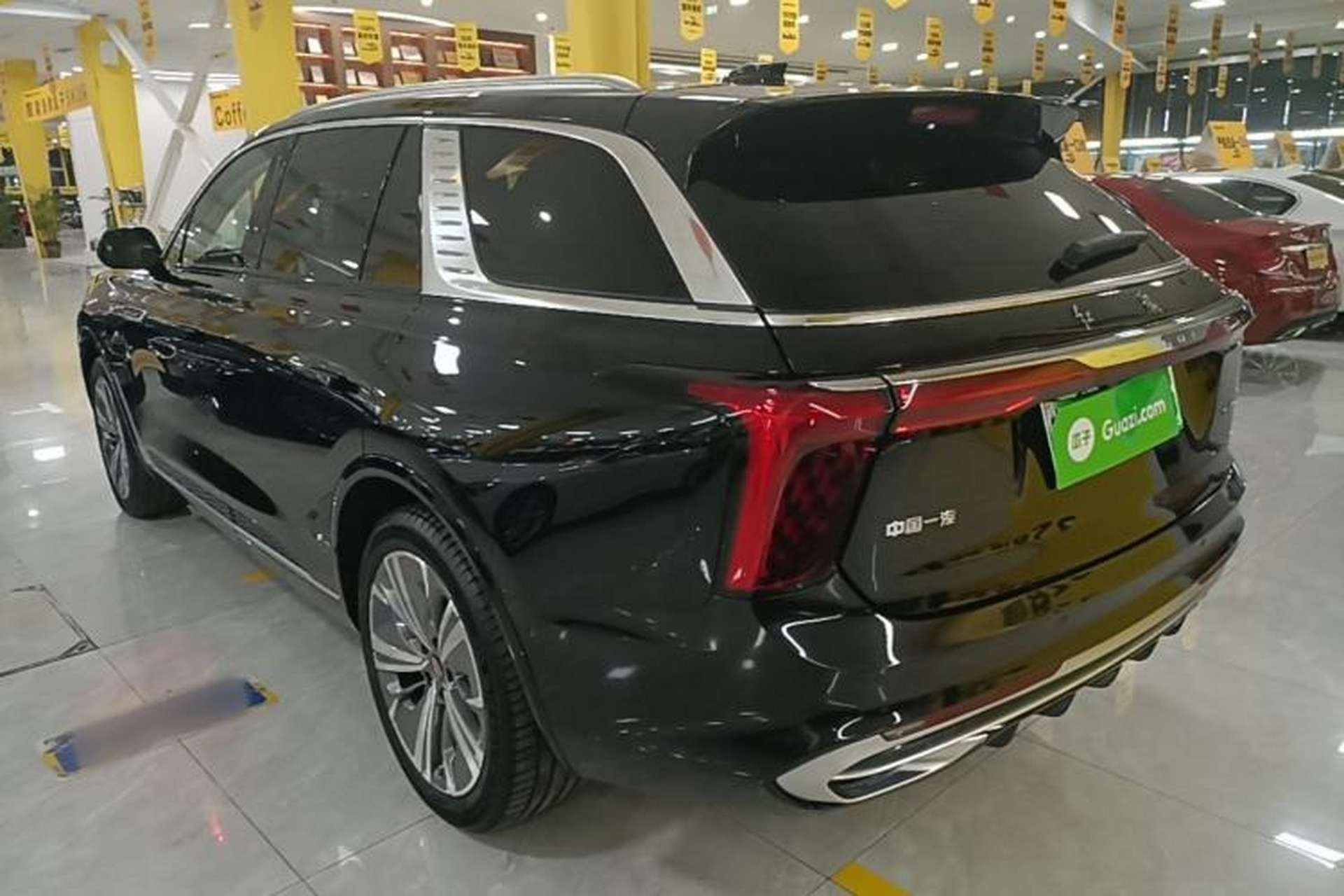 Used Hongqi E-HS9 2022 690 km Range Flagship Edition Six Seats Exterior 2