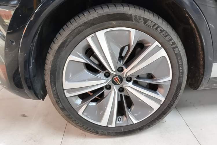 Used Hongqi E-HS9 2022 690 km Range Flagship Edition Six Seats Exterior 4