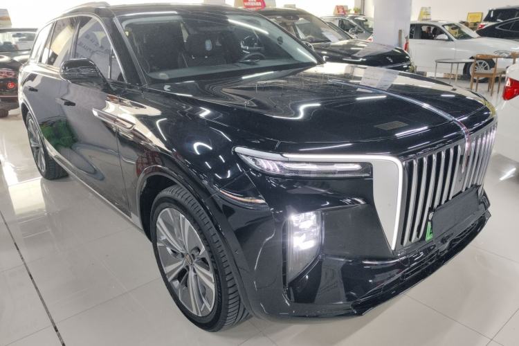 Used Hongqi E-HS9 2022 690 km Range Flagship Edition Six Seats Front Right 45 Deg