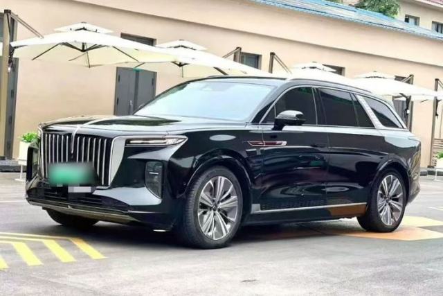 Hongqi E-HS9 2022 660 km Range Flagway Edition Six Seats usado