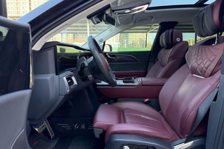 Used Hongqi E-HS9 2022 660 km Range Flagway Edition Six Seats Interior 1