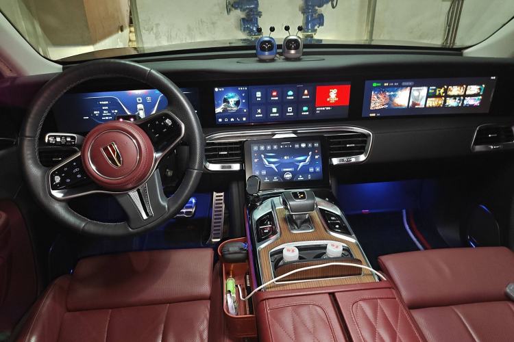 Used Hongqi E-HS9 2022 660 km Range Flagway Edition Six Seats Interior 2