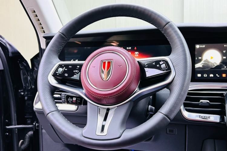 Used Hongqi E-HS9 2022 690 km Range Flagship Edition Six Seats Interior 5