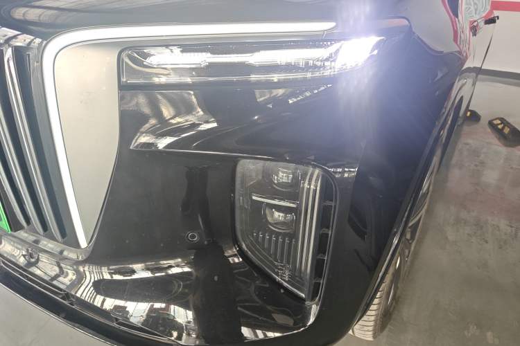 Used Hongqi E-HS9 2022 660 km Range Flagway Edition Six Seats Left Front Headlight