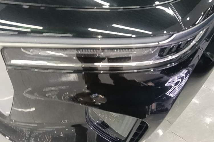 Used Hongqi E-HS9 2022 690 km Range Flagship Edition Six Seats Left Front Headlight