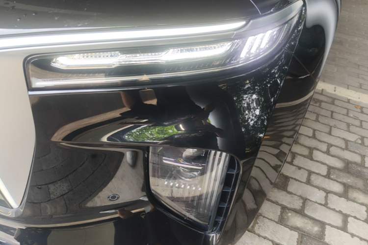 Used Hongqi E-HS9 2022 660 km Range Flagway Edition Six Seats Left Front Headlight