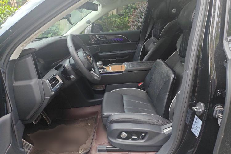 Used Hongqi E-HS9 2022 690 km Range Flagship Edition Six Seats Left Front Seat