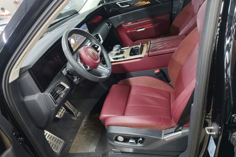 Used Hongqi E-HS9 2022 690 km Range Flagship Edition Six Seats Left Front Seat