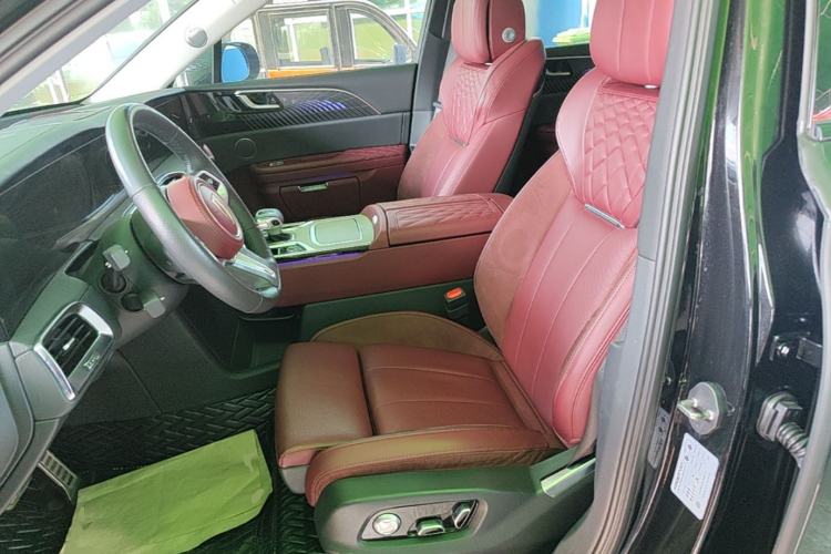 Used Hongqi E-HS9 2022 690 km Range Flagship Edition Six Seats Left Front Seat