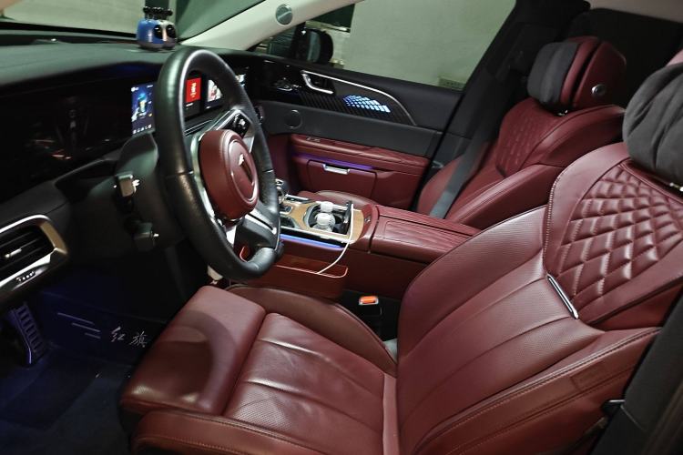 Used Hongqi E-HS9 2022 660 km Range Flagway Edition Six Seats Left Front Seat