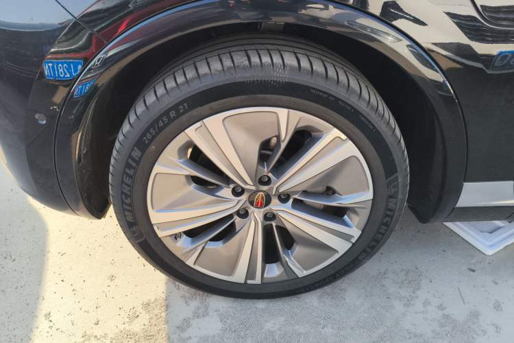 Used Hongqi E-HS9 2022 690 km Range Flagship Edition Six Seats Left Front Wheel Hub