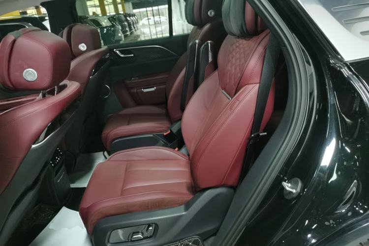 Used Hongqi E-HS9 2022 660 km Range Flagway Edition Six Seats Left Rear Seat