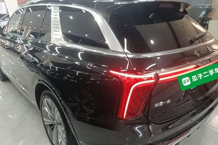 Used Hongqi E-HS9 2022 690 km Range Flagship Edition Six Seats Rear Left 45 Deg